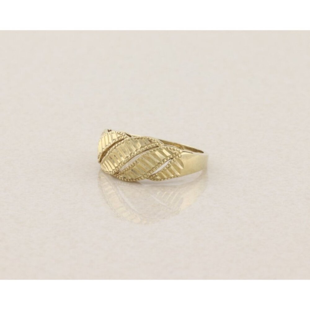 10k Yellow Gold Diamond Cut Patterned Band Ring Size 8 1/2 - Picture 5 of 7